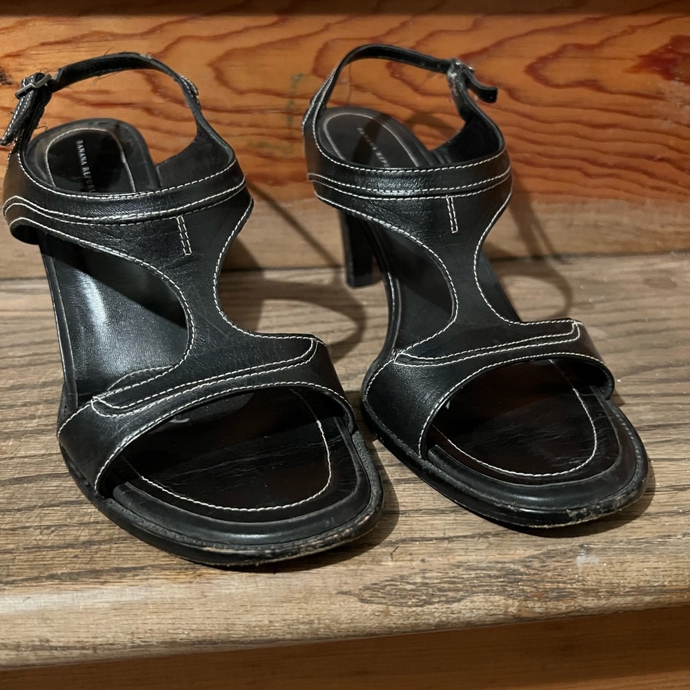 Banana republic heel strap sandals
